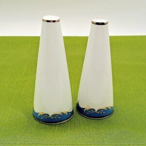 Vintage Style House Dynasty Blue Porcelain Salt & Pepper Shakers